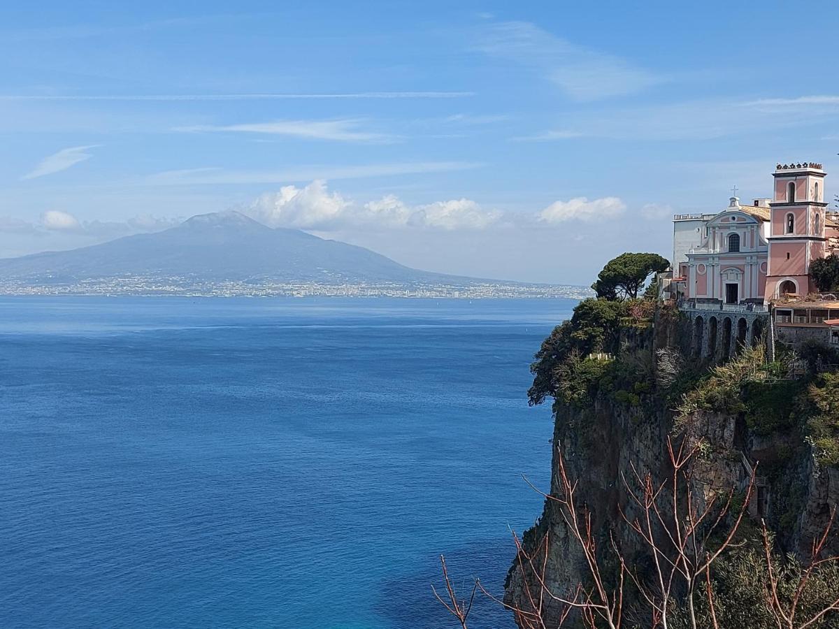 Margherita House Sorrento Vico Equense Zewnętrze zdjęcie
